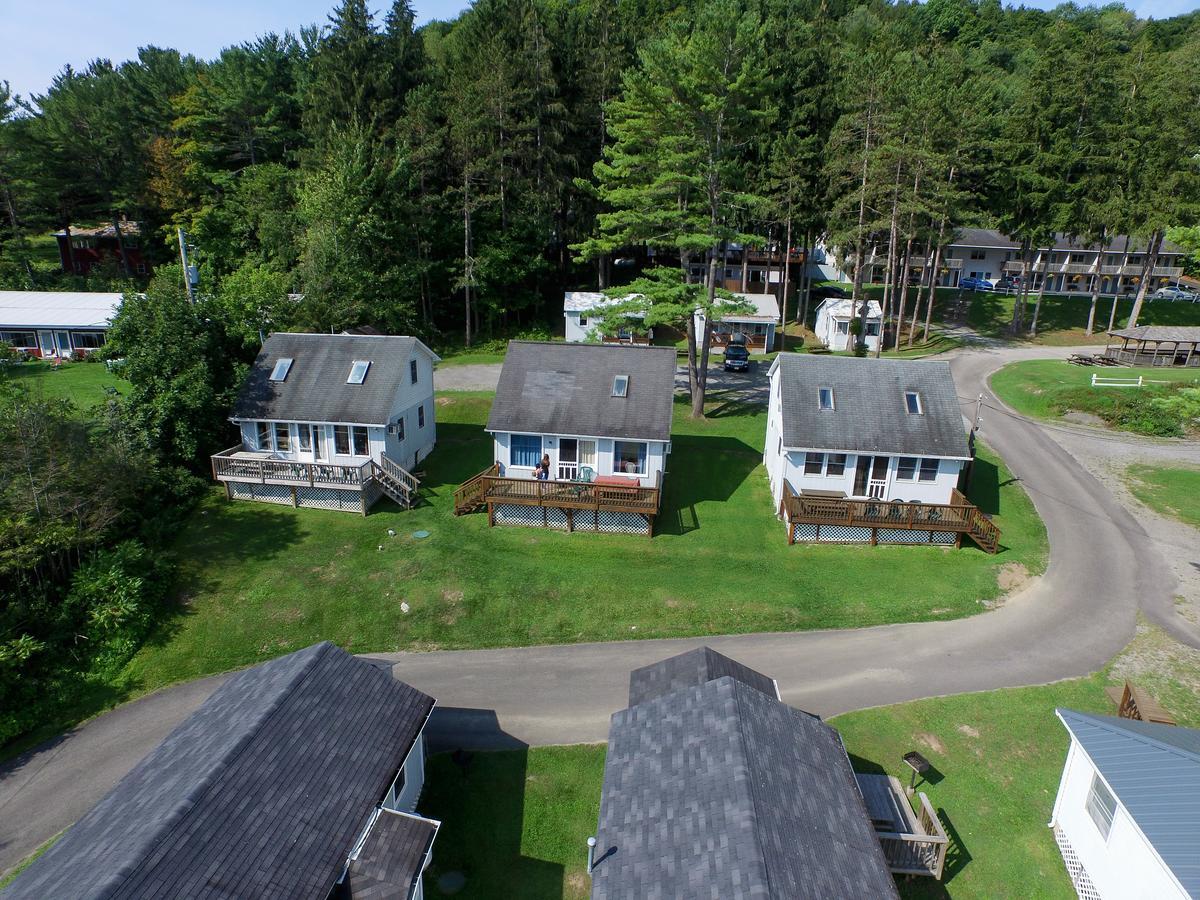 Bayside Inn&Marina Cooperstown Bagian luar foto