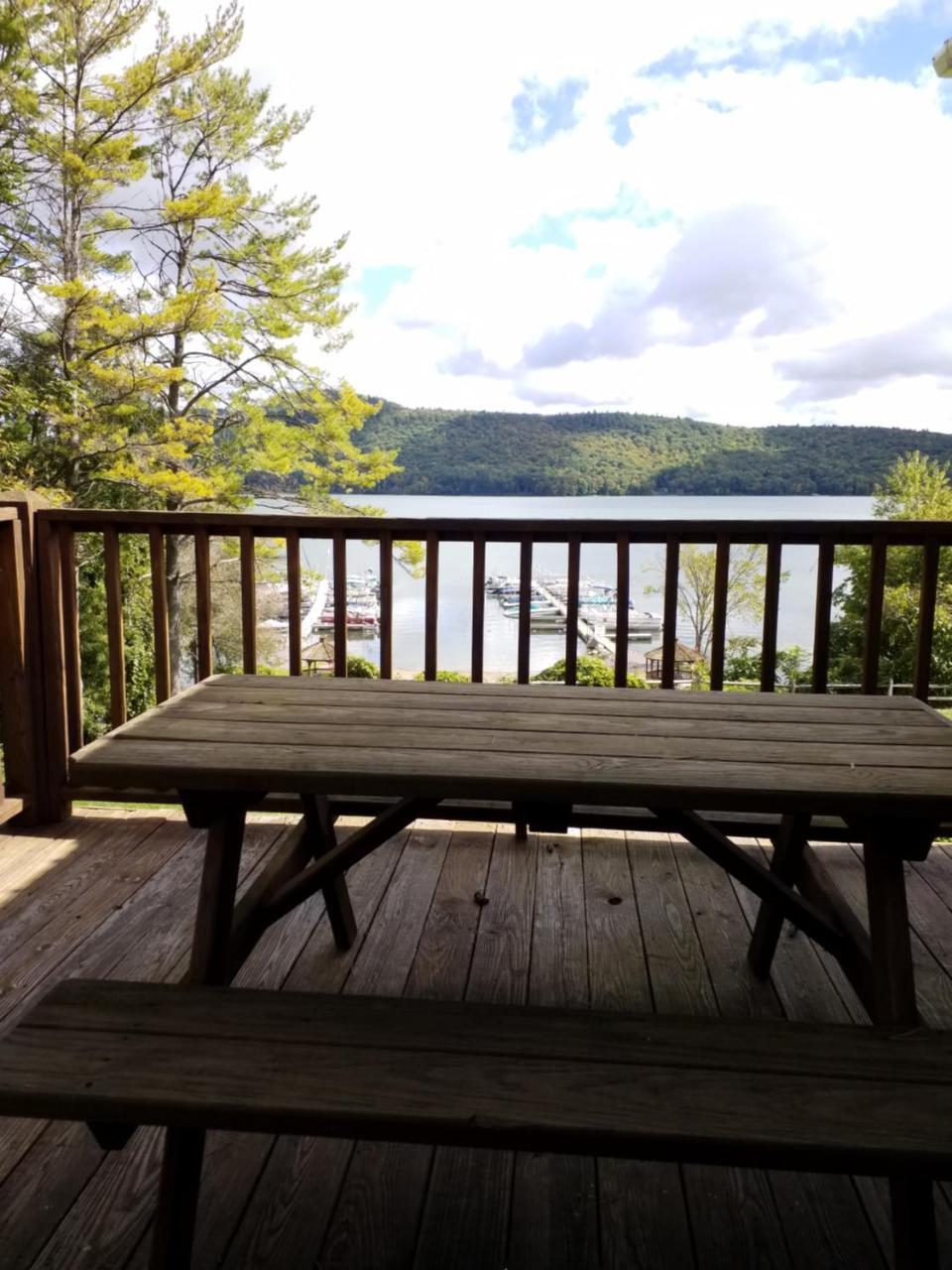 Bayside Inn&Marina Cooperstown Bagian luar foto